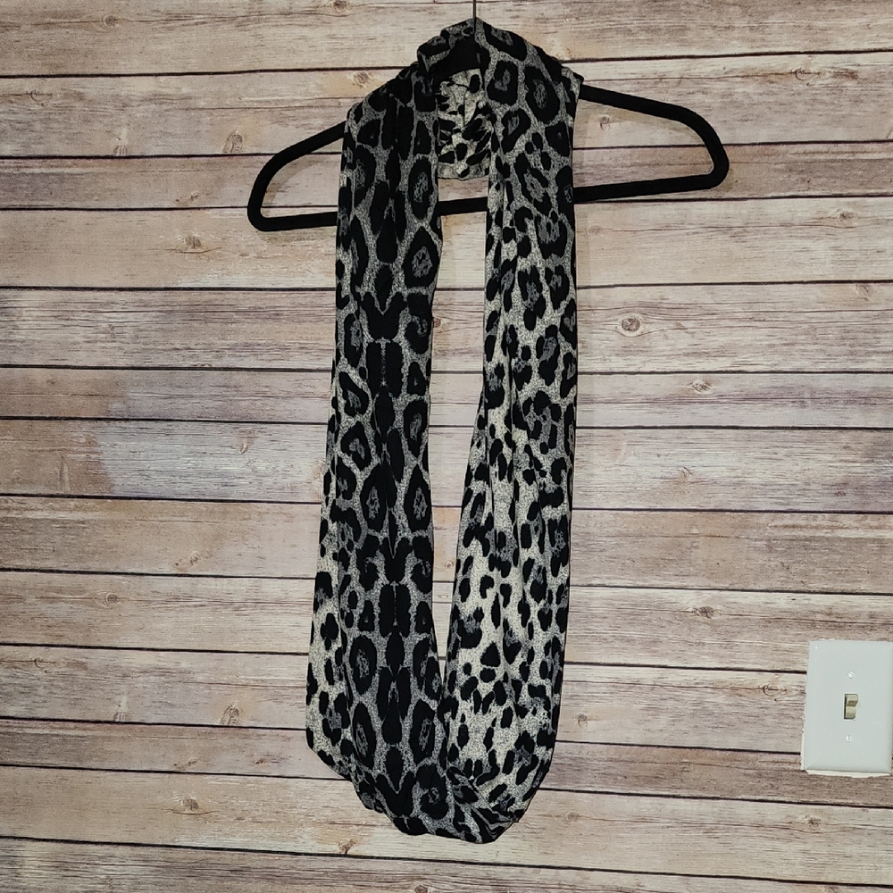 Elietian Leopard Infinity Scarf
